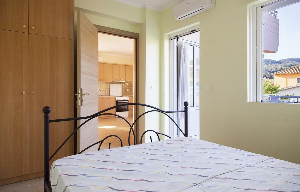Apolpaina L Apartments Екстериор снимка