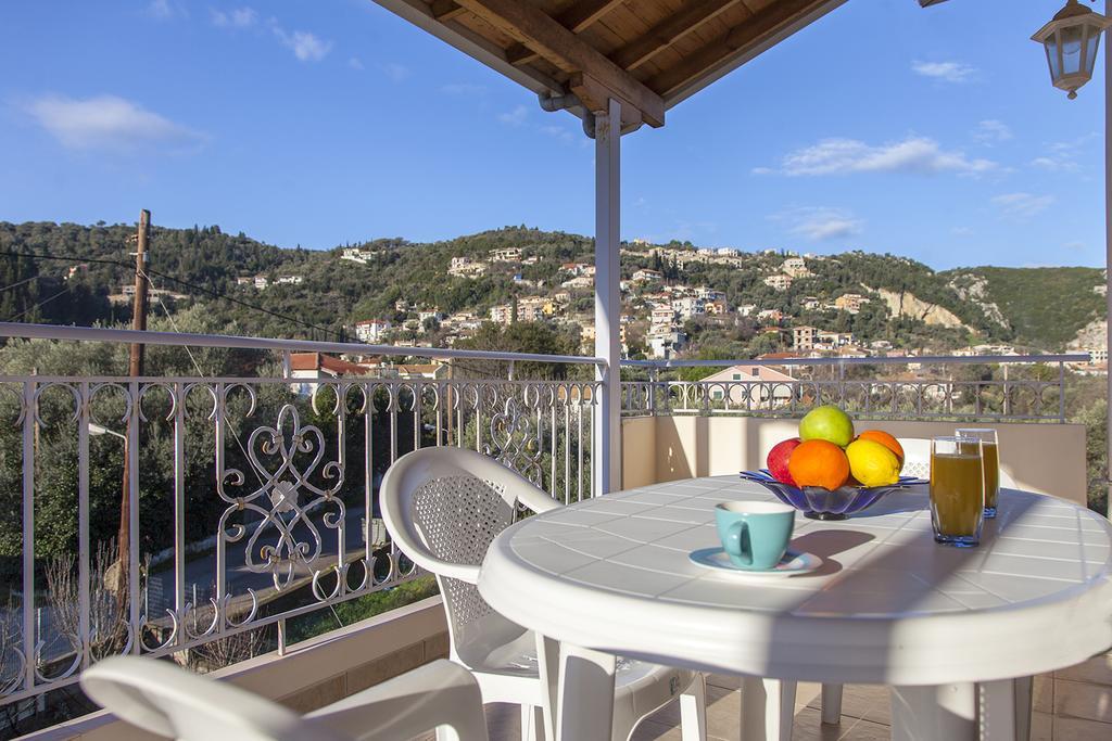 Apolpaina L Apartments Екстериор снимка