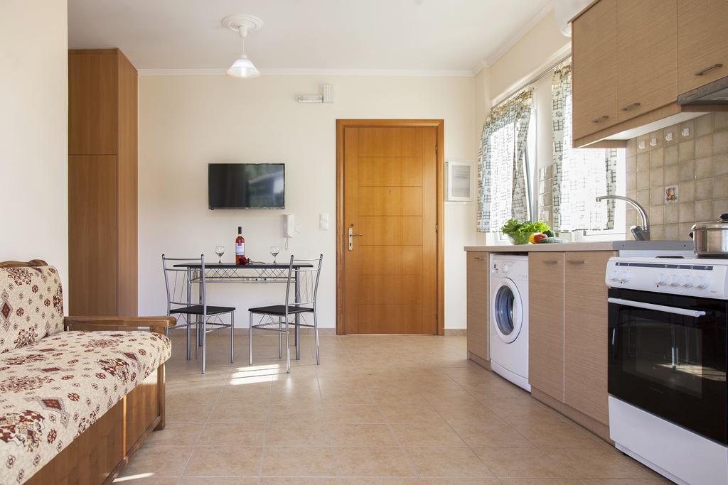 Apolpaina L Apartments Екстериор снимка