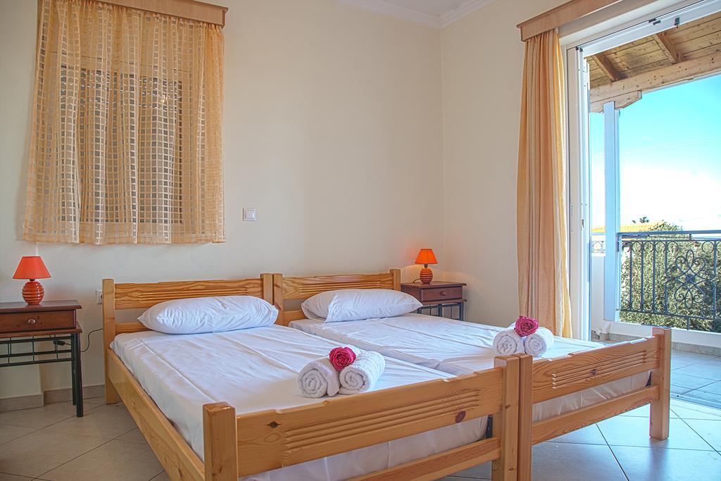 Apolpaina L Apartments Екстериор снимка