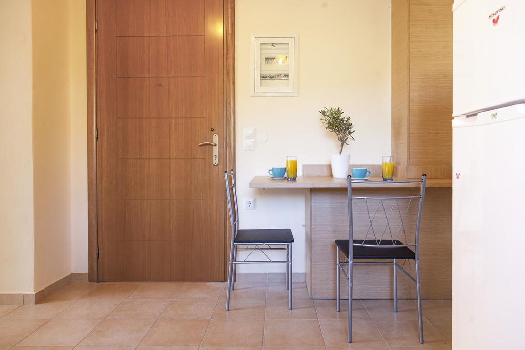 Apolpaina L Apartments Екстериор снимка