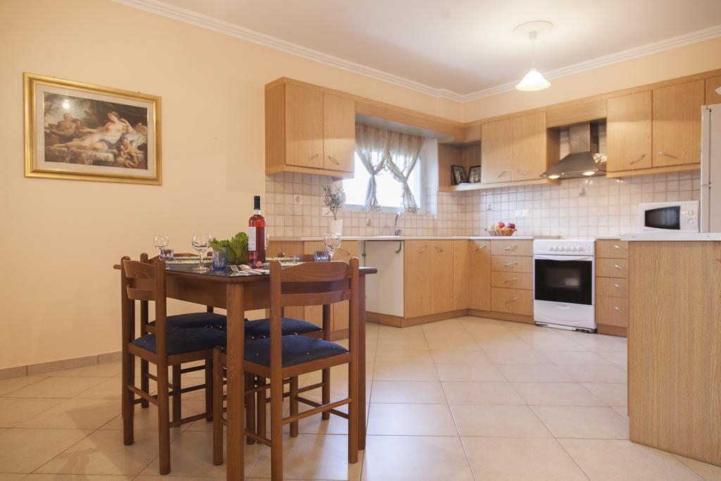 Apolpaina L Apartments Екстериор снимка
