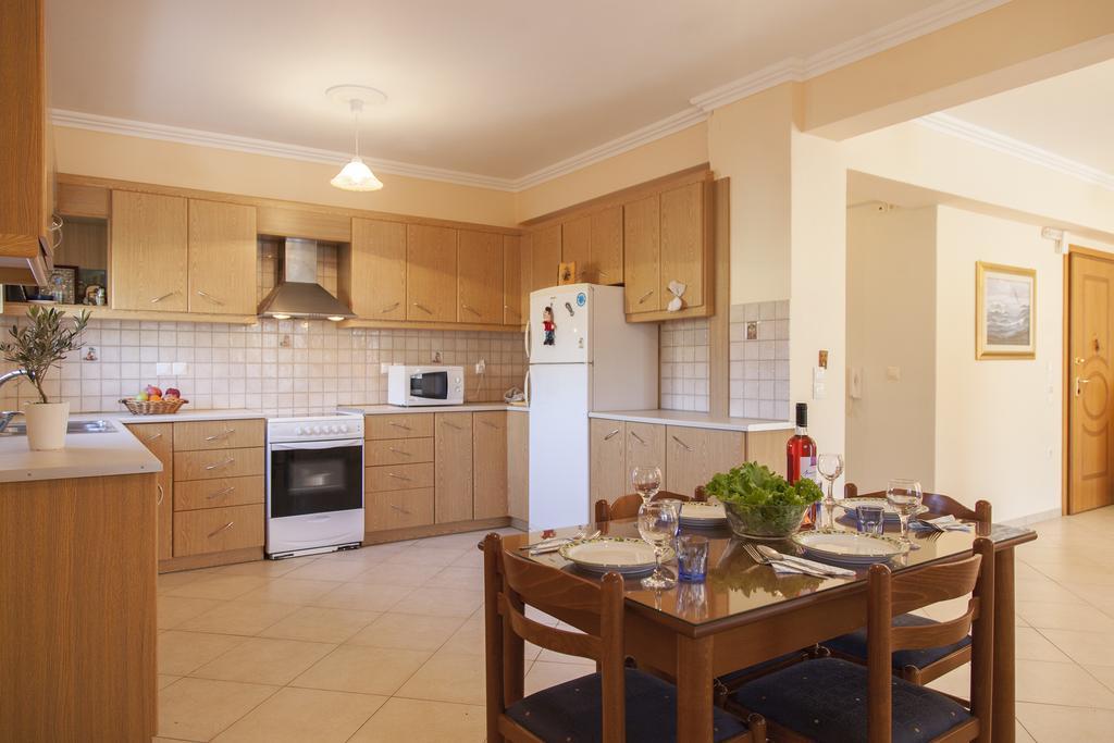 Apolpaina L Apartments Екстериор снимка