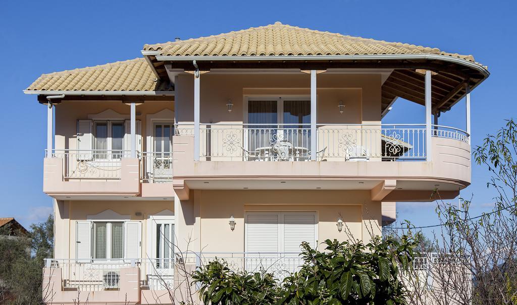 Apolpaina L Apartments Екстериор снимка