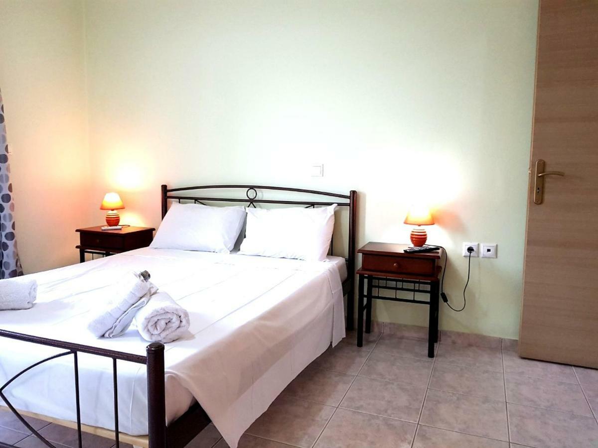 Apolpaina L Apartments Екстериор снимка